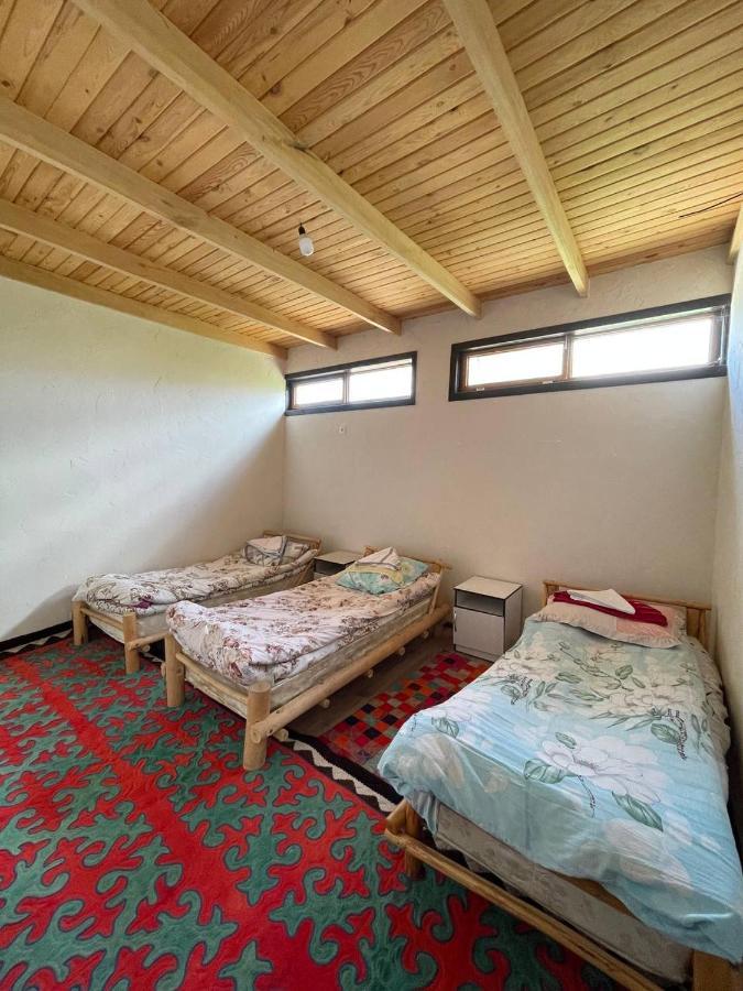 Guest House Guljan Bokonbayevo Εξωτερικό φωτογραφία