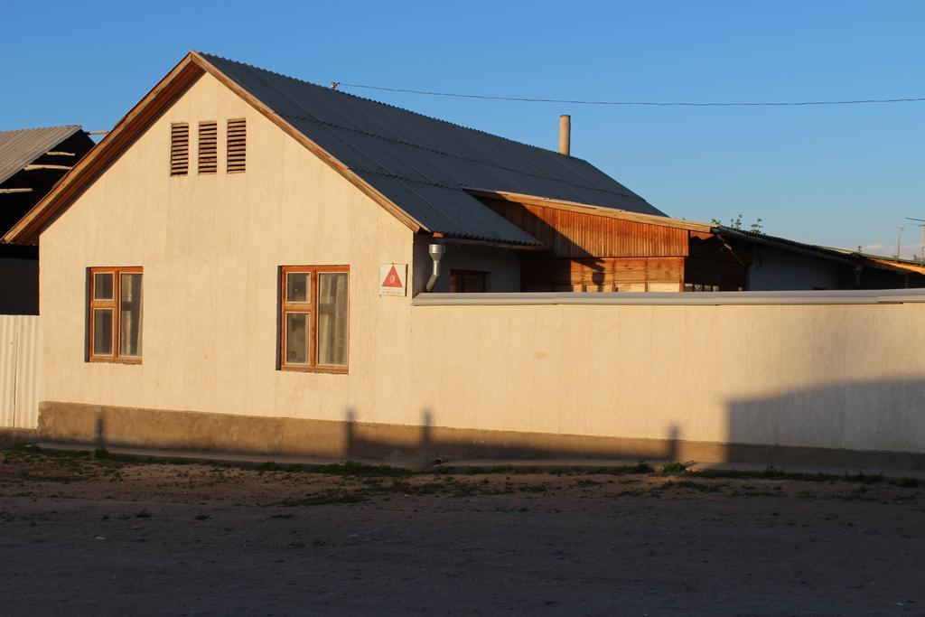 Guest House Guljan Bokonbayevo Εξωτερικό φωτογραφία