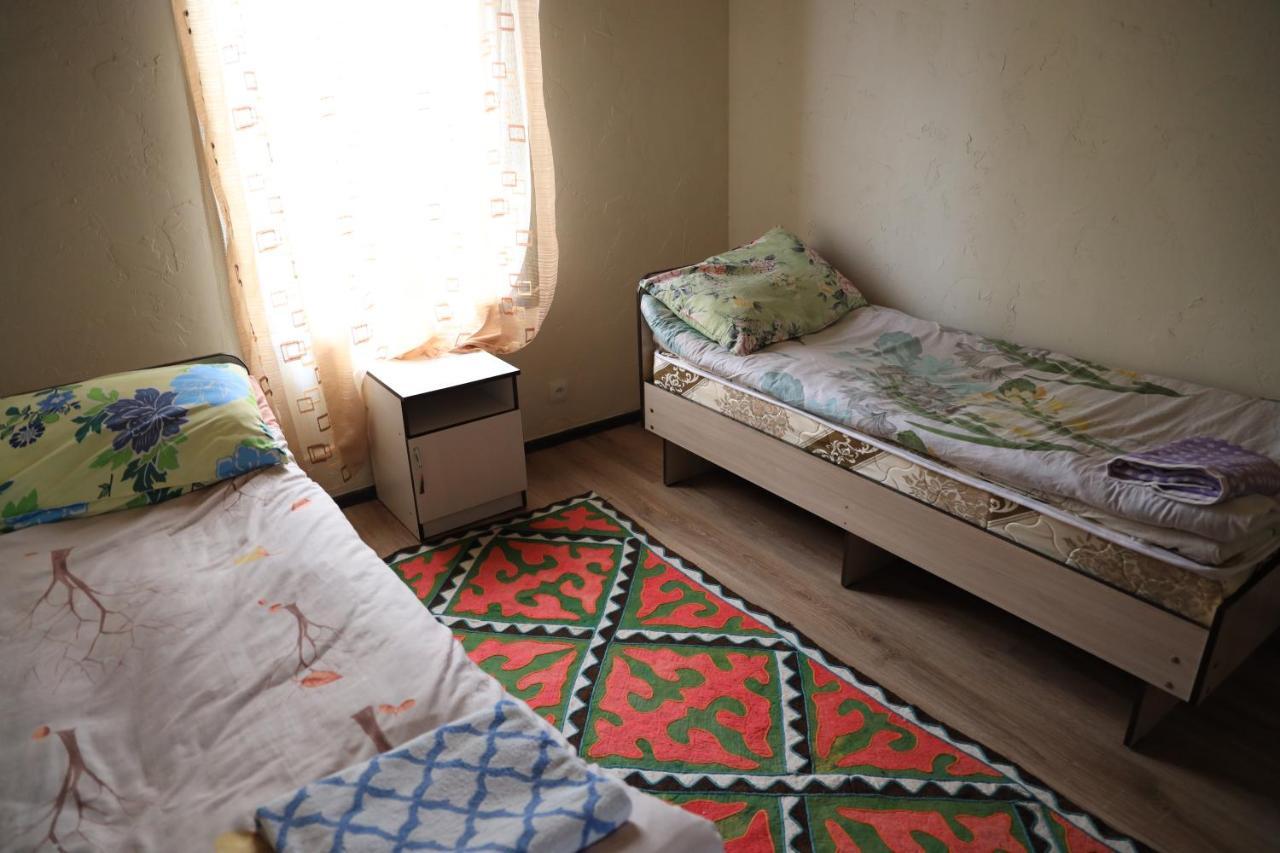 Guest House Guljan Bokonbayevo Εξωτερικό φωτογραφία
